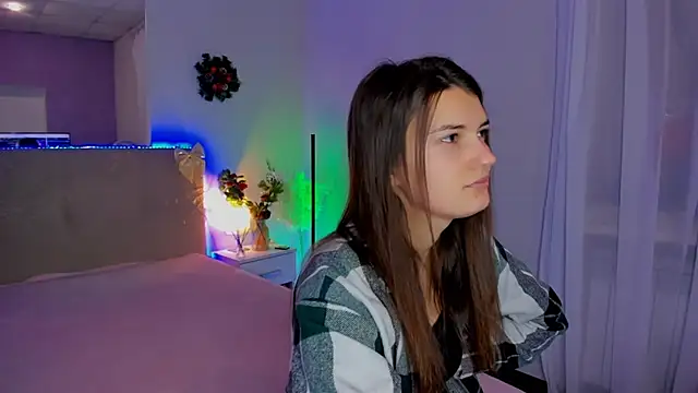 Laura Leee online show from 01-17-26, 05:56