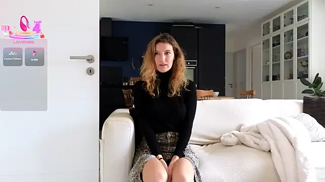 Luxymin34 online show from 02-21-25, 01:33