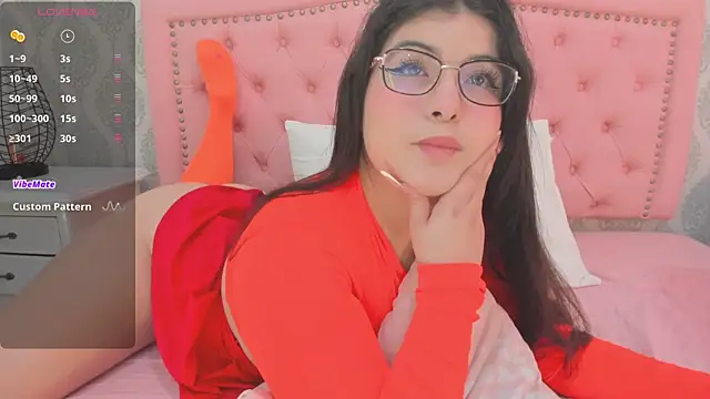 martina rivera  online show from 10-28-25, 12:19