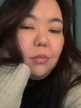 Snapshot of lunamas chatting on 11-22-25, 12:53 lunamas online show from 11-22-25, 12:53