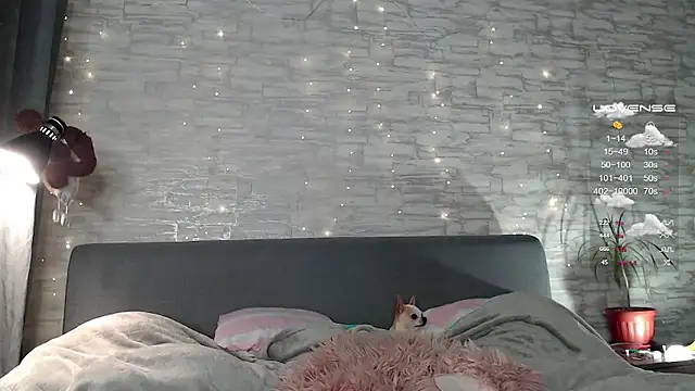 Snapshot of ___art chatting on 12-06-24, 06:06    art online show from 12-06-24, 06:06