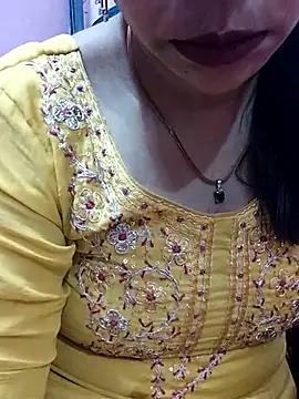 Urmila bhabhii online show from 03-08-25, 04:39