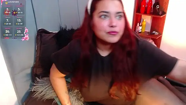 VictoriaMontero30000 online show from 03-12-25, 09:45