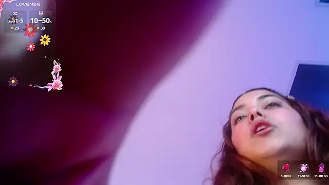 VictoriaMontero30000 online show from 03-19-25, 07:18