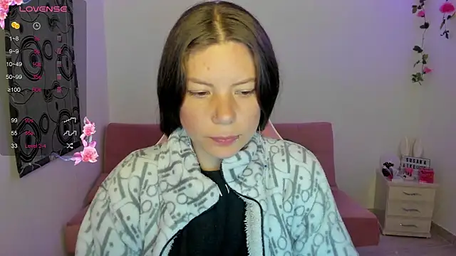 Snapshot of Susana_garcia_ chatting on 12-07-24, 01:03 Susana garcia online show from 12-07-24, 01:03