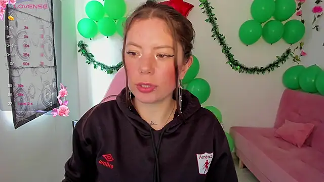 Snapshot of Susana_garcia_ chatting on 12-12-24, 06:31 Susana garcia online show from 12-12-24, 06:31