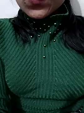 Snapshot of Riyu_05 chatting on 12-20-24, 10:16 Riyu 05 online show from 12-20-24, 10:16