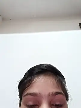 Snapshot of Riyu_05 chatting on 01-09-25, 06:38 Riyu 05 online show from 01-09-25, 06:38