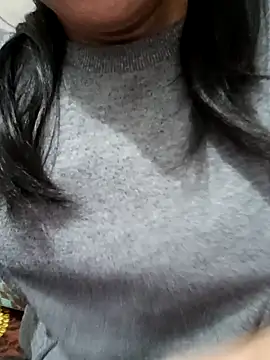 Snapshot of Riyu_05 chatting on 01-31-25, 07:07 Riyu 05 online show from 01-31-25, 07:07