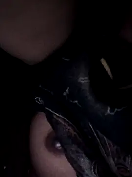 Snapshot of Riyu_05 chatting on 03-01-25, 06:54 Riyu 05 online show from 03-01-25, 06:54