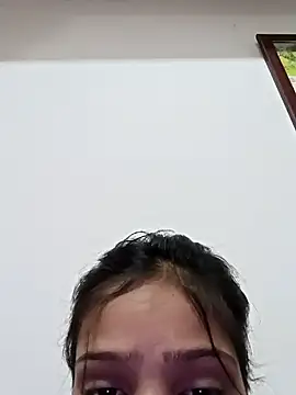 Snapshot of Riyu_05 chatting on 03-19-25, 06:14 Riyu 05 online show from 03-19-25, 06:14