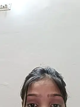 Snapshot of Riyu_05 chatting on 03-19-25, 10:00 Riyu 05 online show from 03-19-25, 10:00