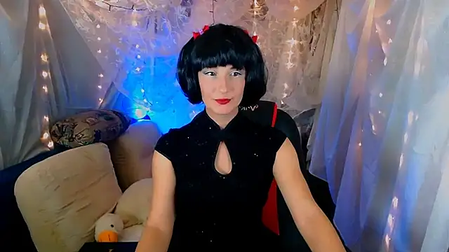 AgathaNoxe online show from 09-18-25, 09:39