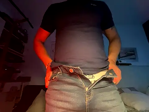 Snapshot of ganosex chatting on 12-02-24, 01:47 ganosex online show from 12-02-24, 01:47