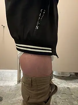 Snapshot of ganosex chatting on 02-18-25, 09:21 ganosex online show from 02-18-25, 09:21