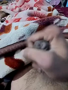 HotPrism439 online show from 11-20-25, 05:45