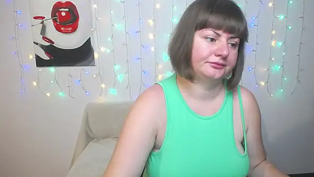 ZannaDreil online show from 07-21-26, 06:32