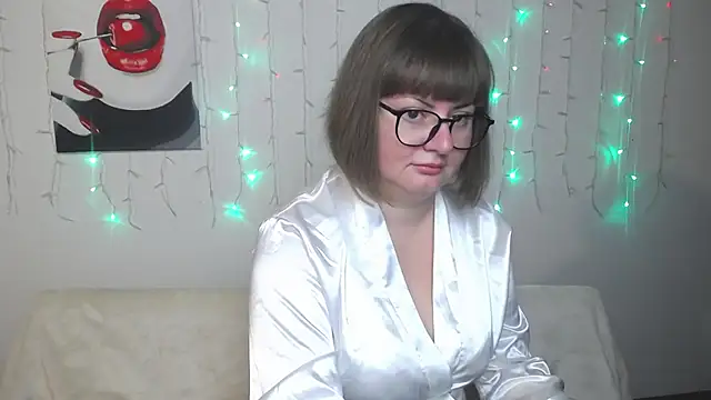 ZannaDreil online show from 07-27-26, 06:37
