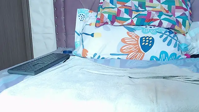 Agata prg online show from 02-21-25, 08:49