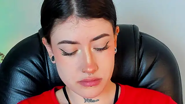 melody suarez online show from 01-29-25, 07:43