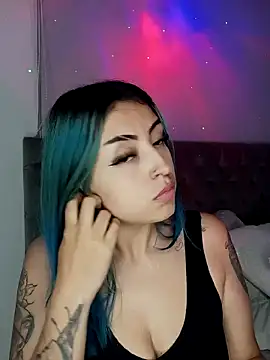 Snapshot of turolita_ chatting on 01-03-25, 01:38 turolita online show from 01-03-25, 01:38