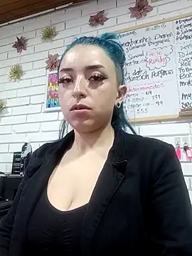 Snapshot of turolita_ chatting on 02-17-25, 02:09 turolita online show from 02-17-25, 02:09