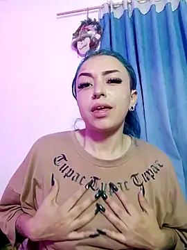 Snapshot of turolita_ chatting on 02-25-25, 05:58 turolita online show from 02-25-25, 05:58