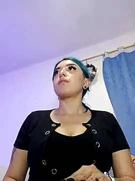 Snapshot of turolita_ chatting on 03-18-25, 06:59 turolita online show from 03-18-25, 06:59