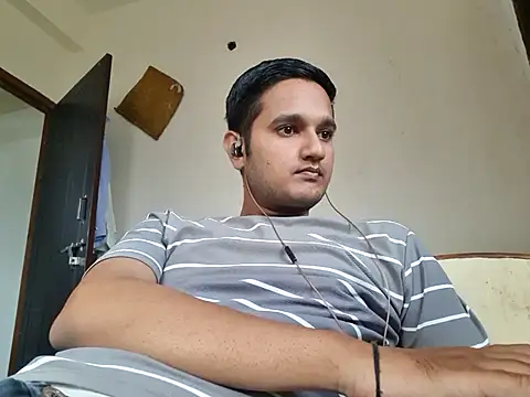 Jonrobinso online show from 10-08-25, 04:21