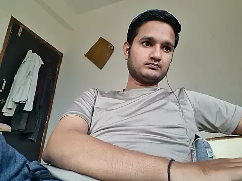 Jonrobinso online show from 10-17-25, 04:26