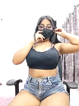 sanaya baby online show from 10-30-25, 05:35