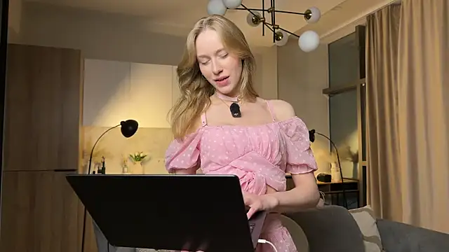 PollyAgata online show from 07-01-26, 07:02