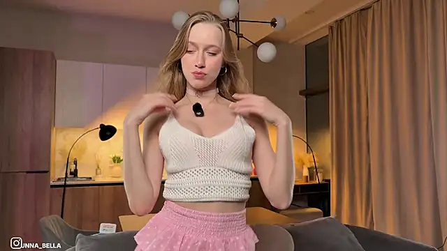 PollyAgata online show from 07-18-26, 07:39