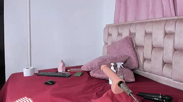 Roxy-Smith online show from 04-09-26, 10:59