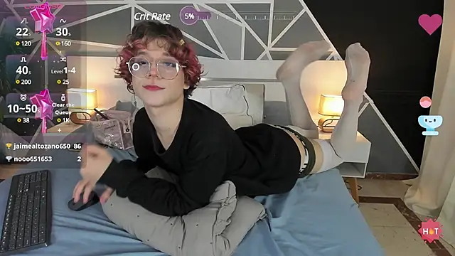 Snapshot of Max_lover1 chatting on 02-20-25, 11:32 Max lover1 online show from 02-20-25, 11:32