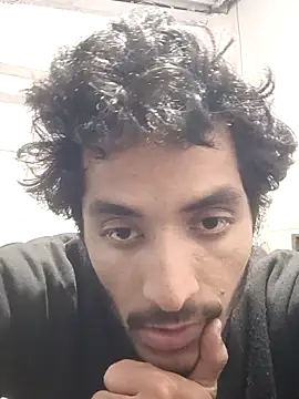 Snapshot of nskgenz chatting on 01-17-26, 08:56 nskgenz online show from 01-17-26, 08:56