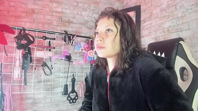 Cherry xoxx online show from 11-02-25, 11:45