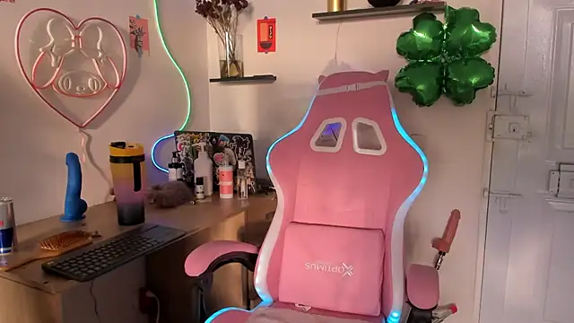 AlyRoses online show from 03-21-25, 10:28