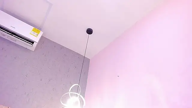 Tiffany mendez online show from 07-30-26, 12:04