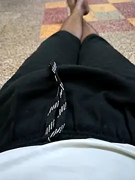 Snapshot of karthick25 chatting on 03-14-26, 02:22 karthick25 online show from 03-14-26, 02:22