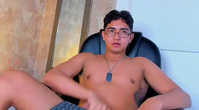 Muichiro tokito1 online show from 12-31-24, 04:57