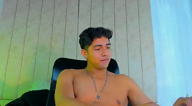 Muichiro tokito1 online show from 01-21-25, 04:10