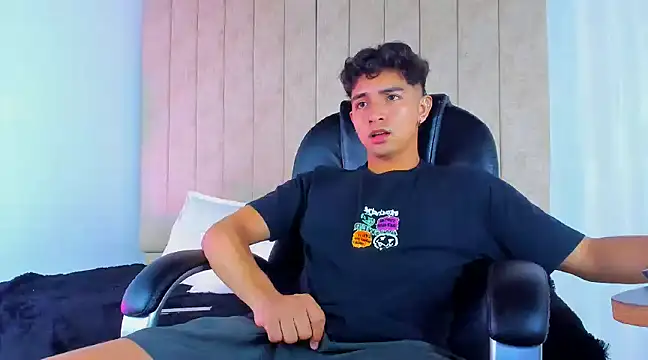 Muichiro tokito1 online show from 02-28-25, 03:48