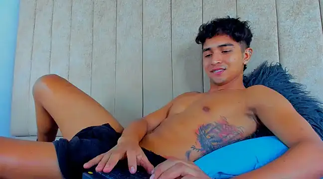 Muichiro tokito1 online show from 03-10-25, 07:53