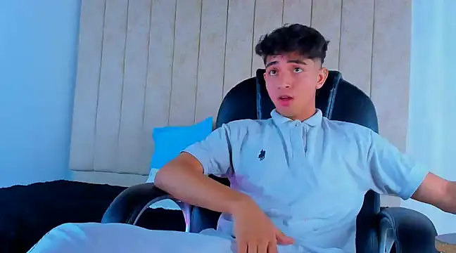 Muichiro tokito1 online show from 03-16-25, 04:30