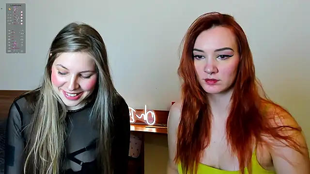 Snapshot of Annie_aww chatting on 01-21-25, 09:46 Annie aww online show from 01-21-25, 09:46