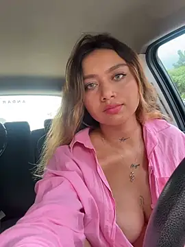 amanda-medrano1 online show from 02-14-25, 05:36