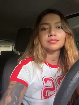 amanda-medrano1 online show from 03-12-25, 02:23