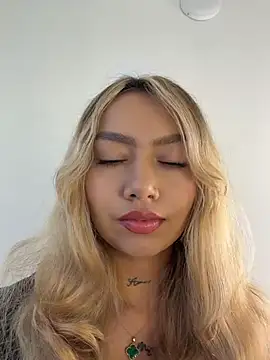 amanda-medrano1 online show from 07-28-26, 02:35