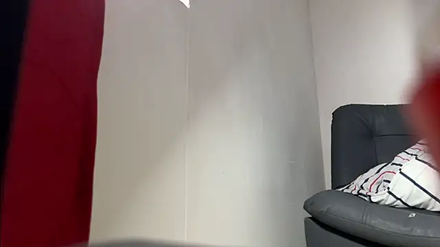 Snapshot of Saturno_v chatting on 03-13-25, 10:10 Saturno v online show from 03-13-25, 10:10